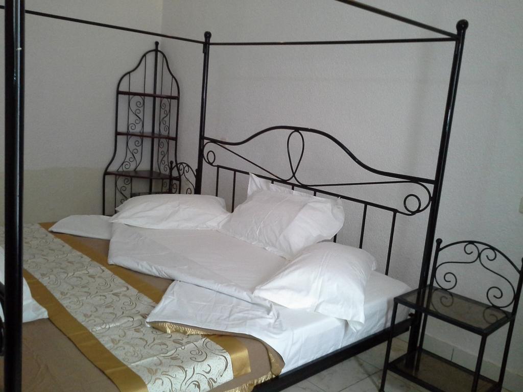 Radius Guest Flats Bed and Breakfast Κιγκάλι Δωμάτιο φωτογραφία